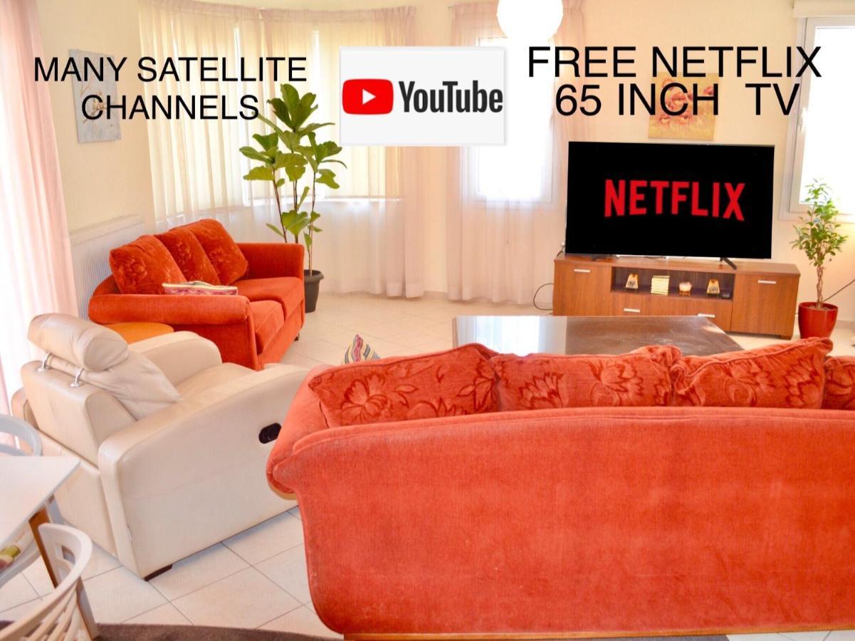 Giorgos Large Size Apartments -Family Friendly With Free Parking And Yard Views Ираклион Экстерьер фото